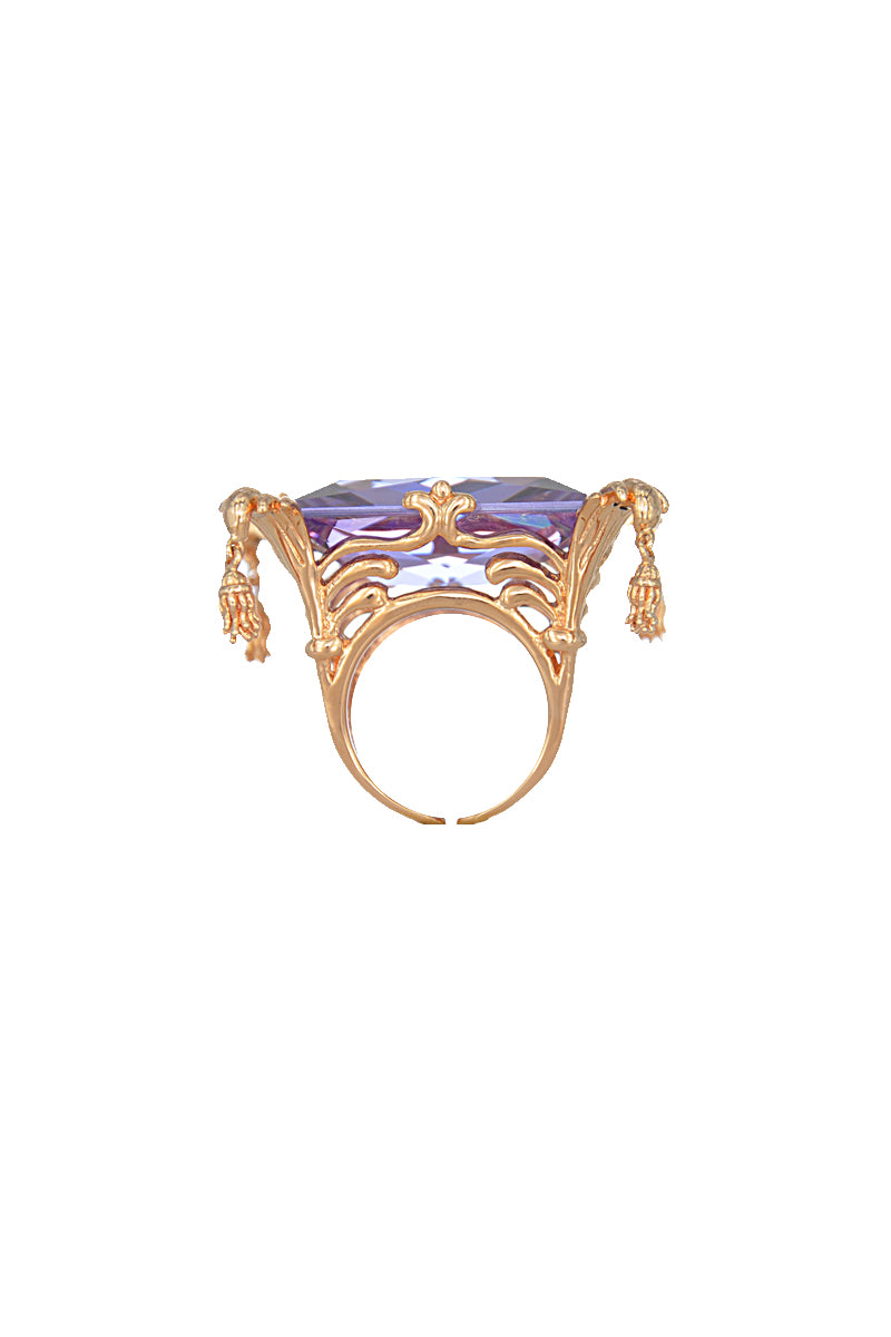 Marie Louise Pillow Ring in Lavender